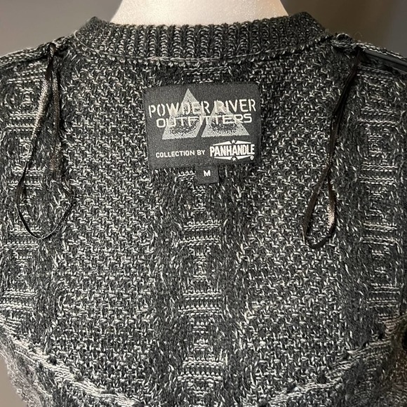 Powder River Outfitters size medium black and gray fringe detail sweater - Picture 3 of 6